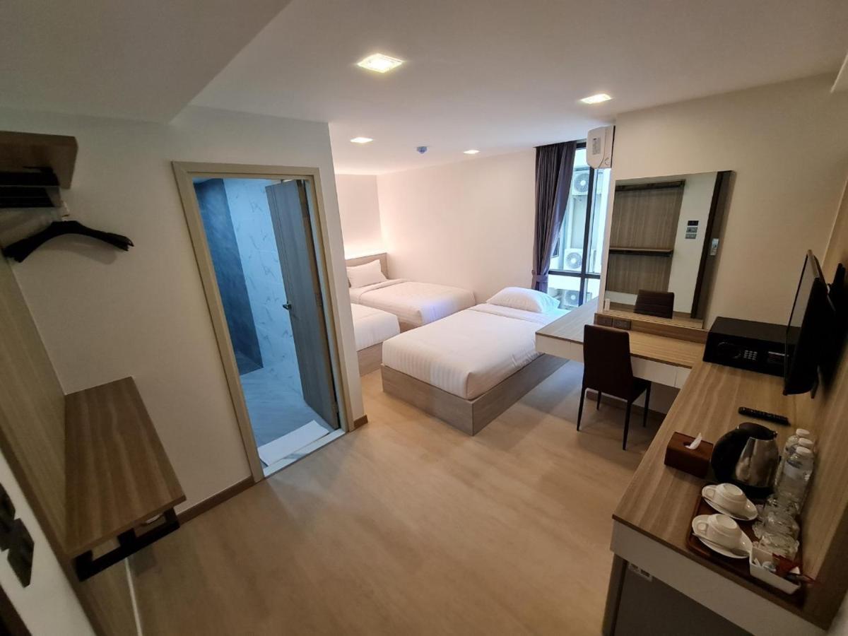 Thana Wisut Hotel Бангкок Экстерьер фото