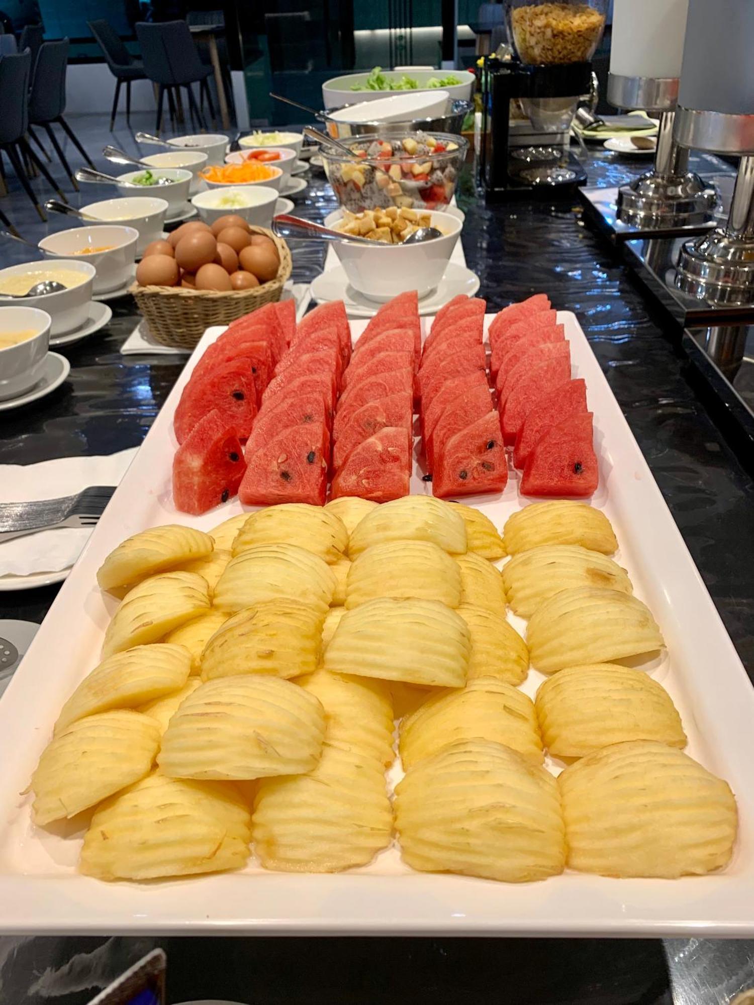 Thana Wisut Hotel Бангкок Экстерьер фото